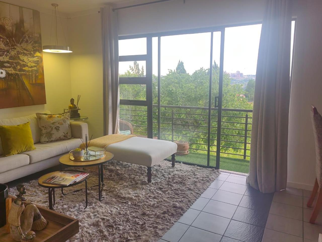 Tranquility 2 Facing Steyn City Apartment Sandton Bagian luar foto